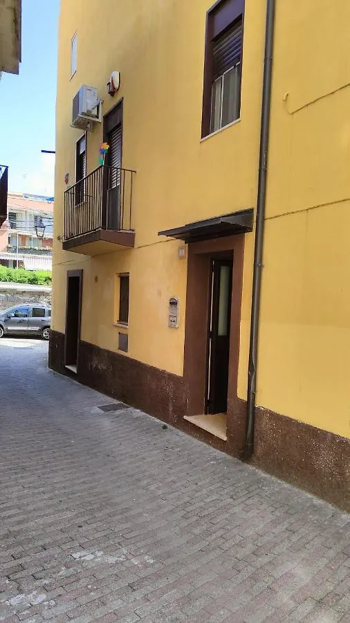 Villa CASA SOPRANO da Anita Messina